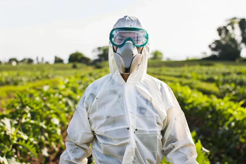 Evaluacion y Seleccion de Equipos de Proteccion Personal para Nuevos Fumigadores