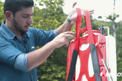 Fumigadoras de Mochila Ventajas y Desventajas para la Aplicacion de Pesticidas